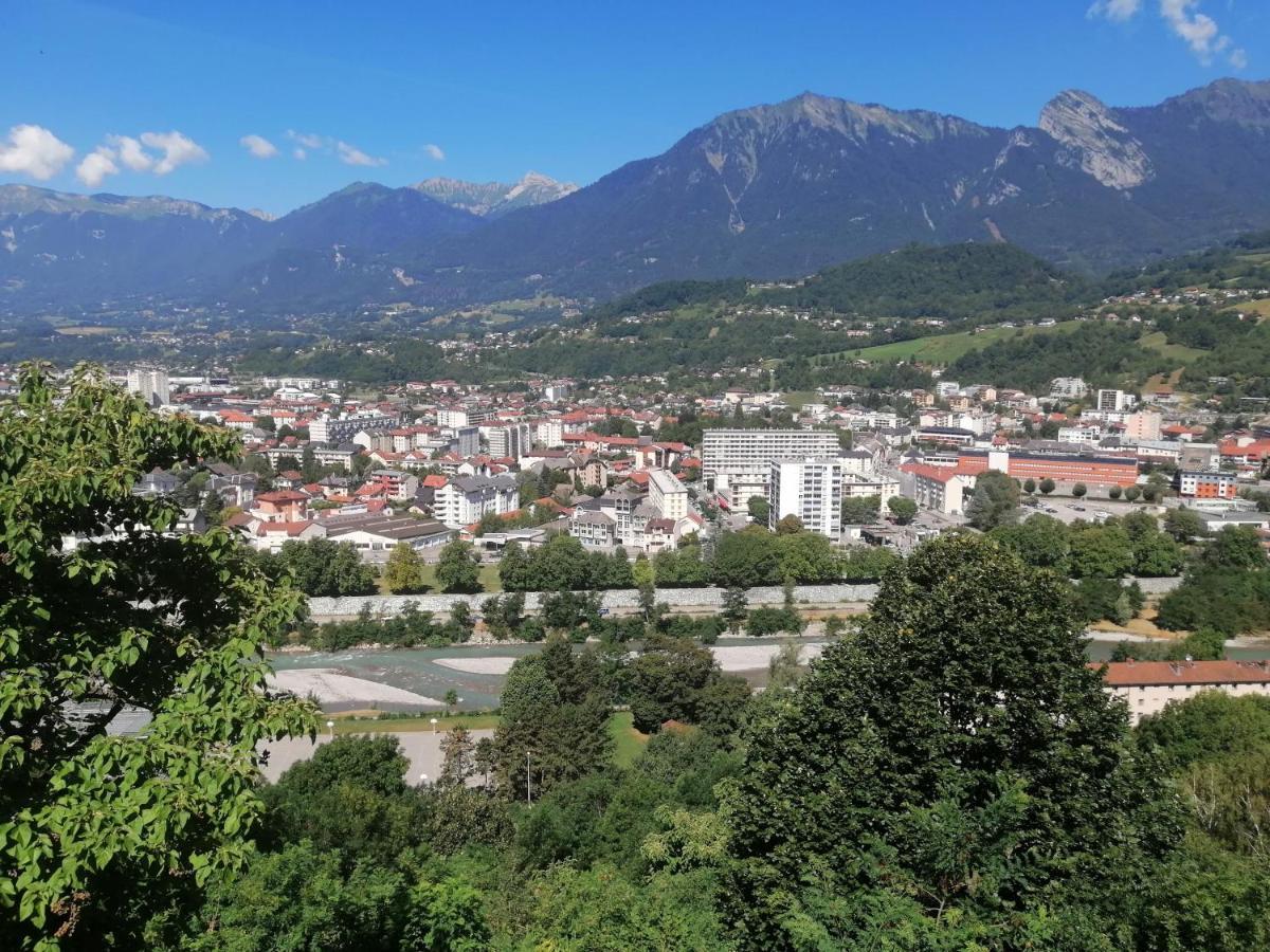 Residence Lawawi Pres De La Gare Au Calme Albertville Exterior foto