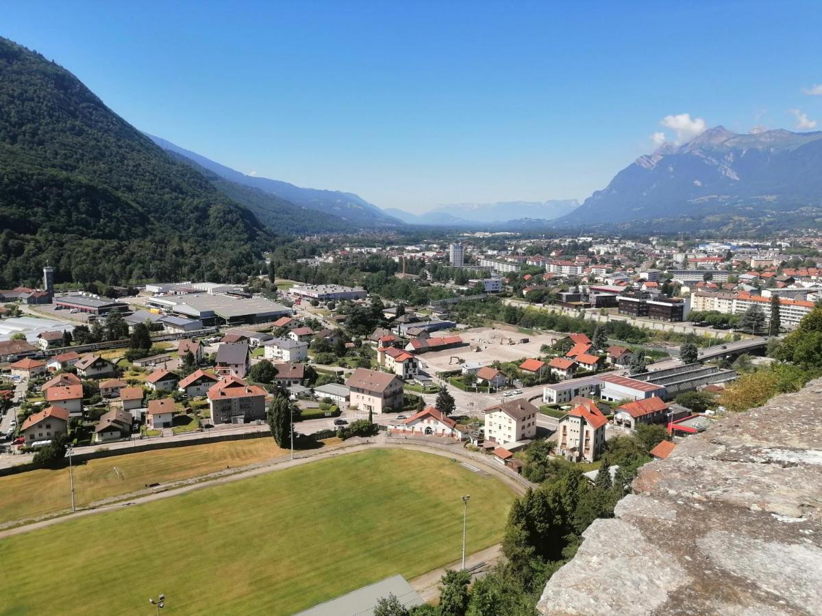 Residence Lawawi Pres De La Gare Au Calme Albertville Exterior foto